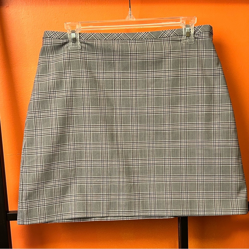 Banana Republic Plaid Mini Skirt Gray Check A-Line Preppy Size 12